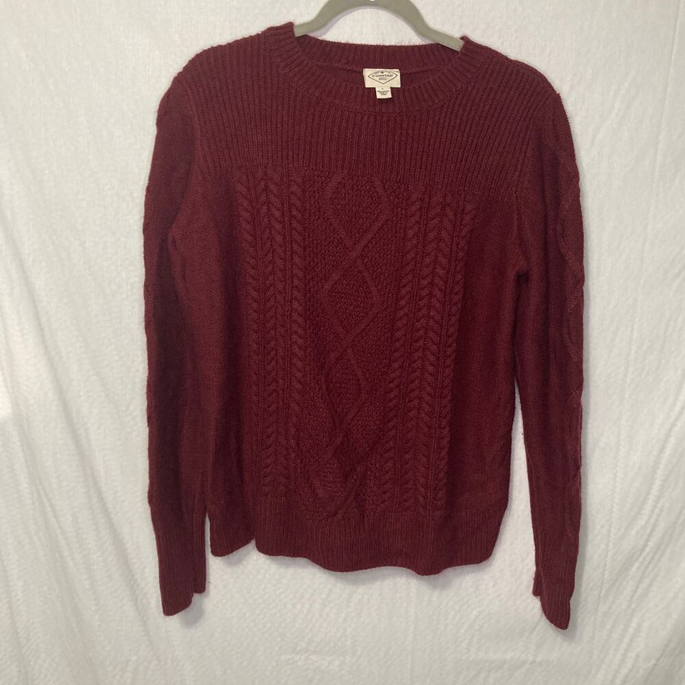 St. John's Bay Women's Size Large Cable-knit Crewneck Burgundy Sweater